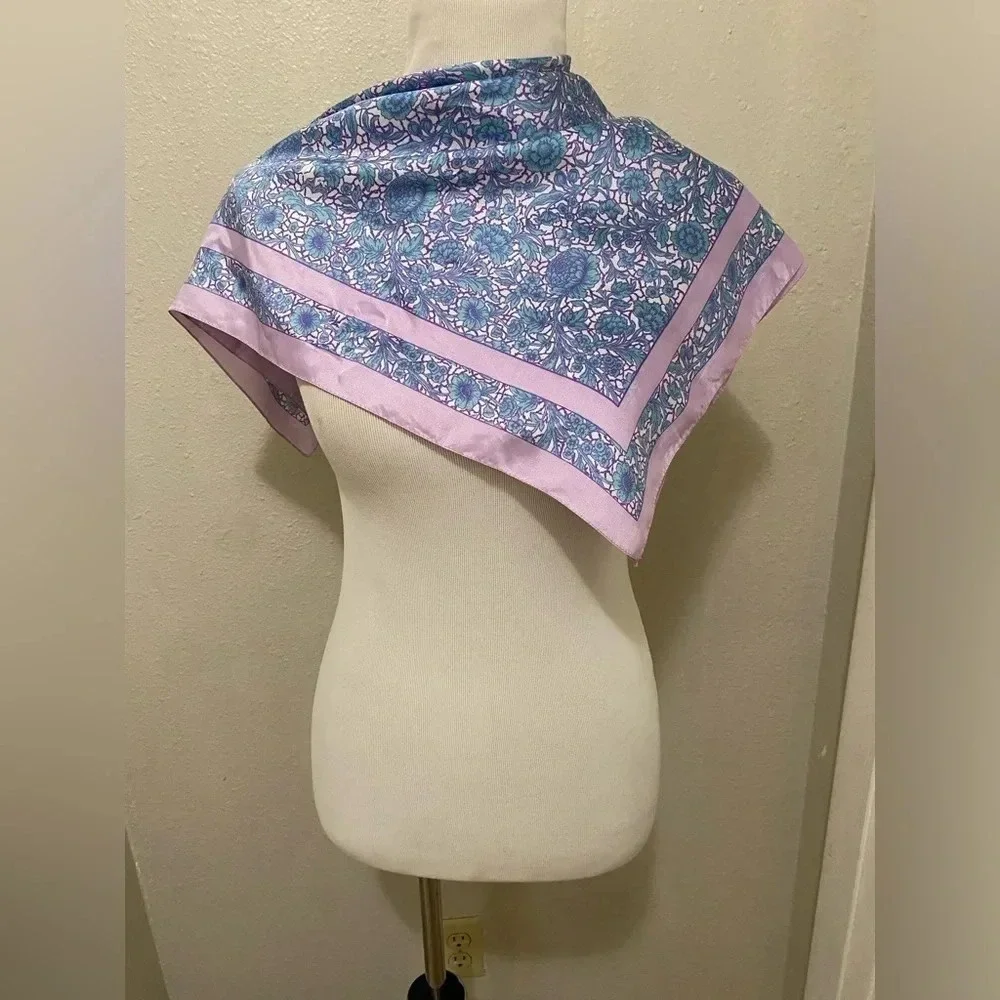 *EUC* Vintage 1950s vintage scarf, 100% Soft Acetate Waterproof made in …